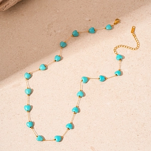 Collier turquoise vintage en forme de cœur avec chaîne géométrique dorée pour femme