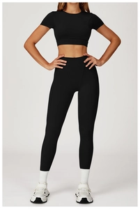 Full body view of high waist yoga leggings and black crop top activewear set for gym