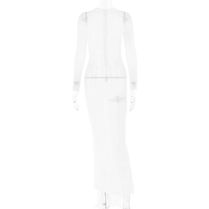 Vue arrière d'une robe longue blanche ajustée à manches longues avec empiècement en résille