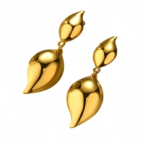 Polished 18K gold teardrop earrings in a minimalist stainless steel geometric design