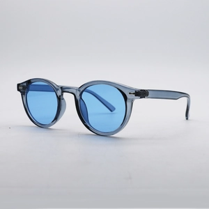 Retro-Sonnenbrille mit blauen Gläsern und transparentem grauem Rahmen für Damen und Herren