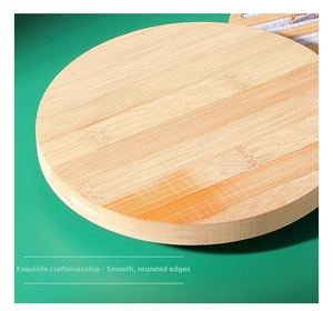 Detailed close-up of smooth rounded edges and natural bamboo grain on a round ring display