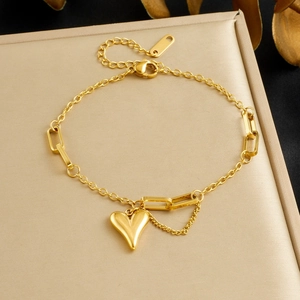 Heart Pendant Bracelet Gold Plated Stainless Steel Asymmetrical Paperclip Chain Adjustable Minimalist Jewelry For Women