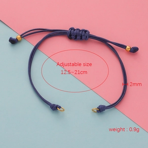 Bracelet ajustable en cordon ciré tressé violet avec perles dorées et style épuré