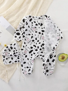 Cute cow print baby cotton gauze romper with matching hat for infants and toddlers