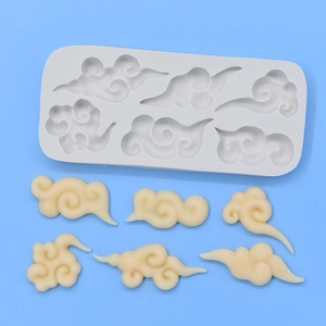 6-cavity cloud-shaped silicone mold for DIY cake fondant and chocolate baking