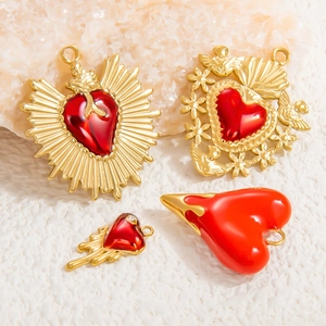 Golden 18k gold-plated heart pendant charms with red enamel drip for jewelry making