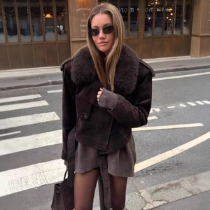 Brown vintage faux suede jacket with fur collar and belted waist for women