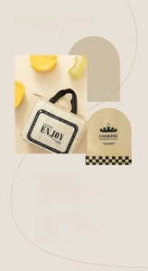 Detail of insulated beige lunch bag with durable canvas and thick aluminum foil lining