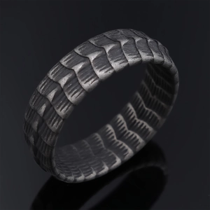 Vintage dragon scale pattern ring in oxidized stainless steel for men with textured finish