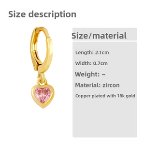 Size details of gold heart earrings with pink zircon, length 2.1cm and width 0.7cm
