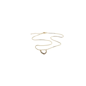 Collana con ciondolo a cuore dorato e zirconi colorati su catena sottile da donna
