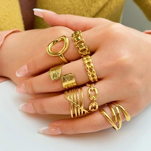 Bague Chaîne Creuse Géométrique Acier Inoxydable Plaqué Or 18K Ajustable Ouverte Bijoux Mode Pour Femmes