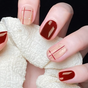 Burgundy Red Checkerboard Press On Nails Short Square Glossy Fake Nails For Women Elegant Autumn Winter Manicure