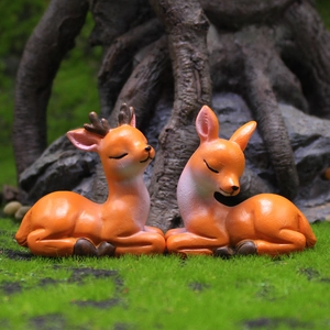 Schlafende Hirschstatuen Harz Cartoon Tierfiguren Für Desktop Mikro Landschaft Garten Dekor Auto Armaturenbrett Ornament