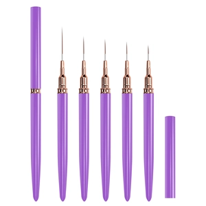 Détail du lot de 6 pinceaux liner nail art violets avec viroles or rose et poils fins et précis
