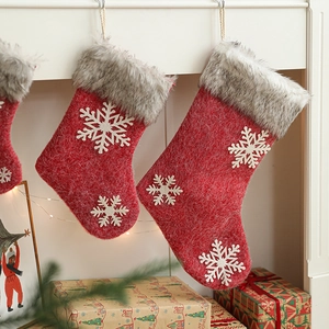 Red Christmas Stocking With Gray Faux Fur Cuff White Snowflake Applique Hanging Holiday Decor Fireplace Gift Bag Ornament