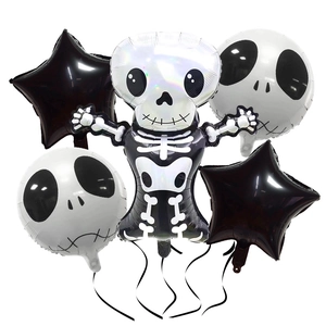 Set de 5 ballons Halloween avec squelette argenté laser, crânes et étoiles noires