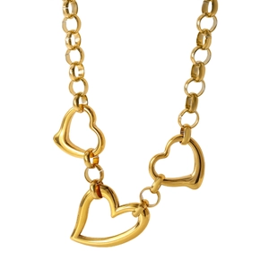 Chic gold heart pendant necklace with three hollow hearts on a thick link chain
