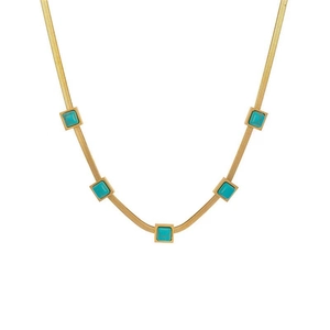 Collana a catena serpente dorata con cinque pietre turchesi quadrate da donna