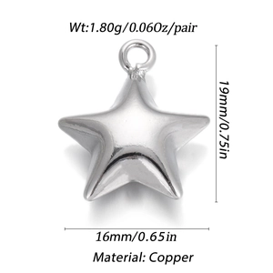Detail view of silver star pendant dimensions 19x16mm made of copper material