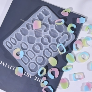 Moule en silicone pour boucles d'oreilles et pendentifs géométriques aux formes variées