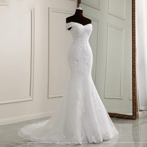 Elegant off-the-shoulder mermaid wedding dress with lace embroidery and long train