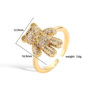 Detail showing dimensions of teddy bear ring with 12.9mm width and 16.9mm length