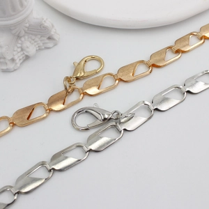 Adjustable metal waist chain for women in gold and silver finish with lobster clasp