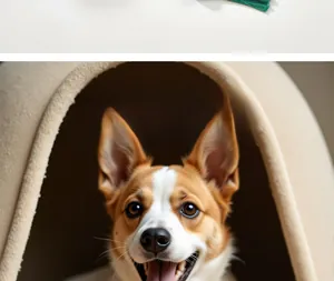Detailopname van een Corgi-hond in een zacht beige pluchen hondenmand voor huisdier