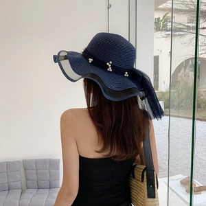 Elegant Women Wide Brim Straw Sun Hat With Artificial Pearl Decoration And Mesh Bow Wavy Edge Beach Vacation Accessory