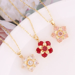 Flower Pendant Necklace 18K Gold Plated Copper With Zircon Dainty Clavicle Chain Floral Jewelry For Women