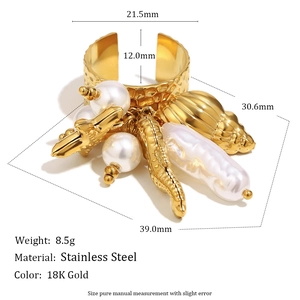 Anello in acciaio inossidabile placcato oro 18K con ciondoli a forma di cavalluccio