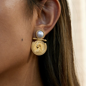 Retro titanium steel coin earrings with round pearls and Victoria relief engraving