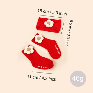 Ensemble bandeau bébé et chaussettes antidérapantes avec fleurs 3D en tricot rouge
