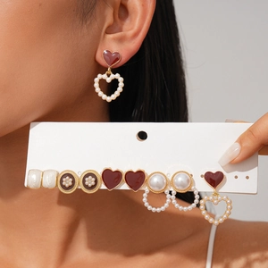 Vintage Heart Enamel Imitation Artificial Pearl Stud Earrings Alloy Geometric Jewelry With Silver Earring Post For Women Elegant Fashion