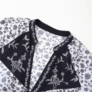 Chemise à manches longues imprimé floral avec patchwork vintage et col élégant raffiné