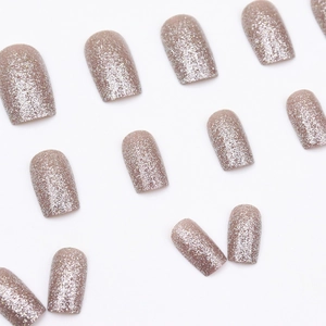 Sparkly square glitter fake nails in dusty pink with shiny silver finish, 24 pieces set