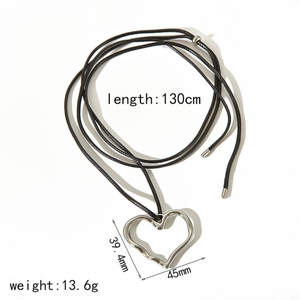 Detailed size chart for heart pendant necklace with 130cm cord and 45mm dimensions