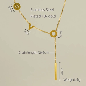 Fiche technique détaillée du collier en acier inoxydable plaqué or 18 carats et poids