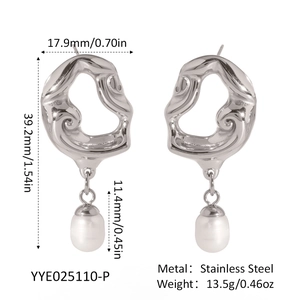 Diagramme technique détaillé des boucles d'oreilles perles en acier avec dimensions précises