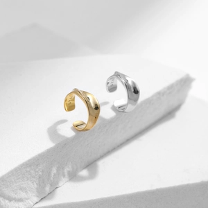 Minimalist S925 sterling silver liquid metal ear cuffs in gold and silver mirror finish