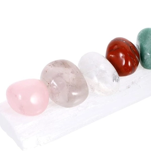 Set di Pietre Chakra in Cristallo Naturale Con Bastoncino di Selenite Pietre Energetiche Curative per Meditazione Yoga Arredamento Casa Ornamenti al Quarzo Burattato