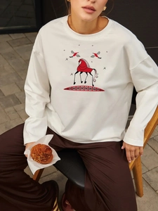 T-shirt oversize en coton blanc à manches longues avec imprimé cheval rouge pour l'automne