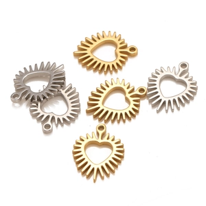 Polished gold and silver heart-shaped pendant charms for DIY jewelry making