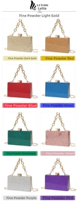 Détails montrant huit options de couleurs de pochettes de soirée pailletées avec chaîne