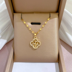 Four Leaf Clover Pendant Necklace Titanium Steel Chain Copper Zircon Luxury Clavicle Gold Plated Jewelry For Women