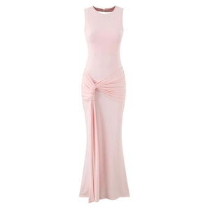 Robe longue rose sans manches avec détail noué élégant à la taille et coupe sirène