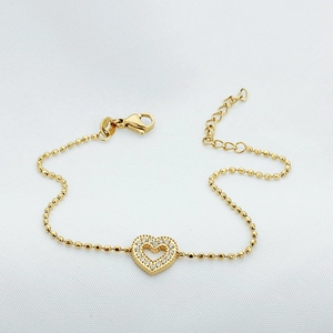 Gold plated stainless steel bracelet with heart pendant and sparkling zircon stones
