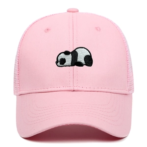 Cappellino da baseball rosa in mesh con ricamo panda per protezione solare all'aperto